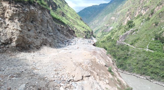 कर्णाली करिडोर अन्त्रगतको गल्फागाड देखी सलीसल्ला सम्मको सडक निर्माण कार्य तिब्र(फोटो सहित)