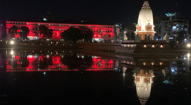 पाँच वर्षपछि रानीपोखरीको बालगोपालेश्वर मन्दिरमा भाइटीका लगाईँदै