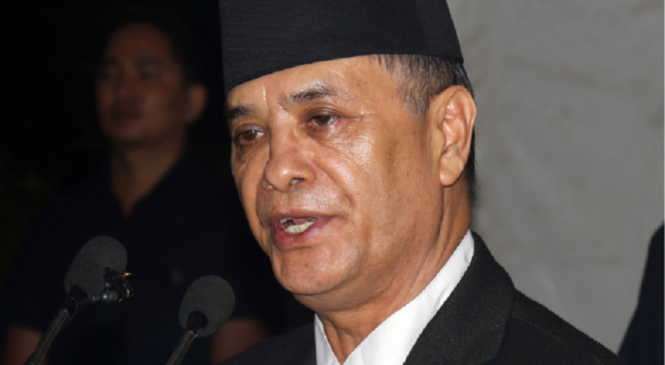 प्रधानमन्त्रीका वकिलसँग झोक्किए चोलेन्द्र : ‘त्यस्तो कहाँ हुन्छ ?’