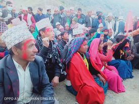 माओवादी केन्द्र अदानचुलीको गाउ सम्मेलन सम्पन्न अध्यक्षमा पुन चयन,आँसु खसायरै समन्वय सयोजकको शुभकामना