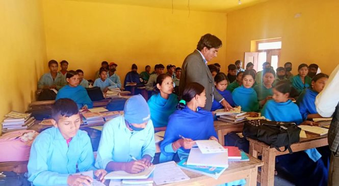 सार्वजनिक विदाका दिन पनि खुले हुम्लाका विद्यालय ।।