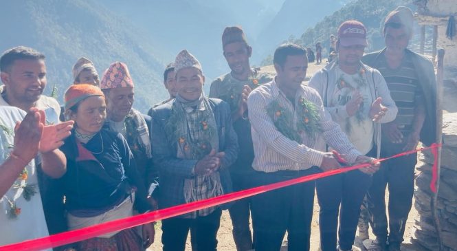 अध्यक्ष जैसी द्धारा जिमानामा एक घर एक धारा उद्धघाटन ।